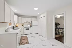 120 Kingston Dr, Chapel Hill, NC 27514 - Photo 16