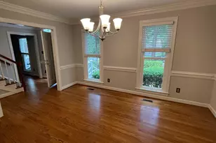 107 Bonner Ct, Cary, NC 27511 - Photo 6