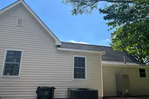 409 S Flanner St St, Burlington, NC 27215 - Photo 2