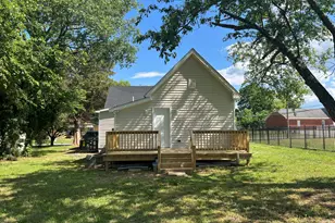 409 S Flanner St St, Burlington, NC 27215 - Photo 4