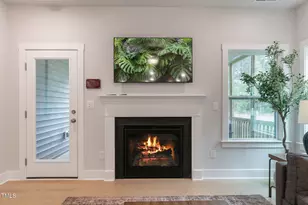 195 Charlotte Knl St, Zebulon, NC 27597 - Photo 10