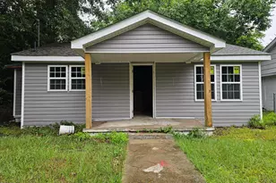 109 Raynor St, Goldsboro, NC 27530 - Photo 2