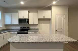 6445 Granite Quarry Dr, Raleigh, NC 27610 - Photo 8