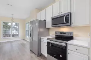 1928 Shadow Glen Dr, Raleigh, NC 27604 - Photo 18