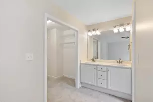 1928 Shadow Glen Dr, Raleigh, NC 27604 - Photo 32