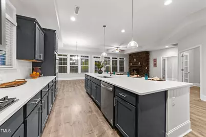 80 Bramble Lane, Clayton, NC 27527 - Photo 8