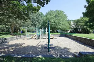 111 Lorilane Dr, Carrboro, NC 27510 - Photo 34