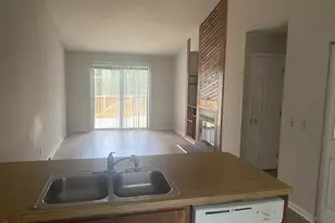 937 W Chatham, Cary, NC 27511 - Photo 2