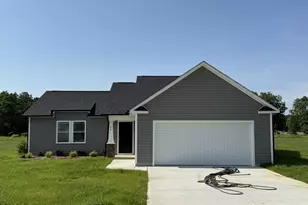 166 Coharie Dr, Lillington, NC 27546 - Photo 2