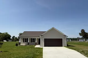 128 Coharie Dr, Lillington, NC 27546 - Photo 2