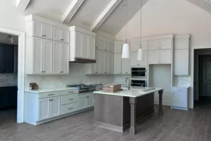 46 Addison Pond Ct, Zebulon, NC 27597 - Photo 2