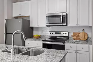 886 John St, Clayton, NC 27520 - Photo 6