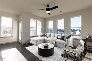 2314 Gathering Sq Ct, Fuquay-Varina, NC 27526 - Photo 4