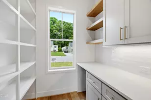 1813 Bennett St, Raleigh, NC 27604 - Photo 8