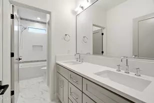1813 Bennett St, Raleigh, NC 27604 - Photo 20