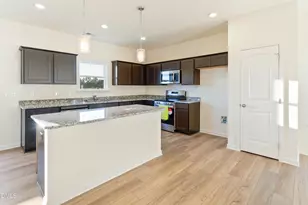 136 Bruce Dr, Dunn, NC 28334 - Photo 4