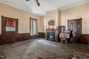 903 Nicholas St, Henderson, NC 27536 - Photo 8