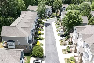 5113 Lady of the Lake Dr, Raleigh, NC 27612 - Photo 24