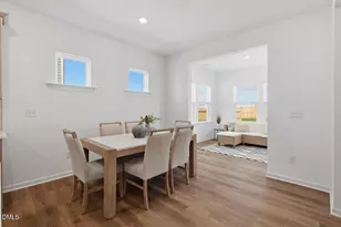 200 Seagraves Creek Ln, Holly Springs, NC 27540 - Photo 14