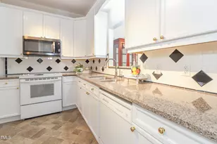 128 Olde Manor Ct Ct, Siler City, NC 27344 - Photo 10