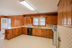 424 Camp Rd, Burlington, NC 27217 - Photo 16