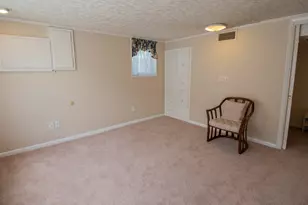 424 Camp Rd, Burlington, NC 27217 - Photo 38