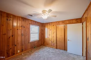 424 Camp Rd, Burlington, NC 27217 - Photo 20