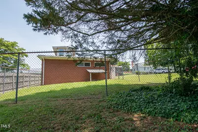 424 Camp Road, Burlington, NC 27217 - Photo 68