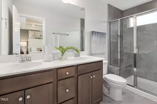 1517 Tamarisk Ln, Durham, NC 27703 - Photo 10