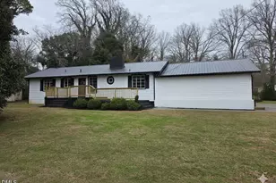 519 W Raleigh St, Siler City, NC 27344 - Photo 2