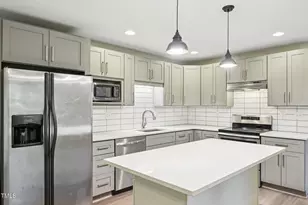 124 Twin Oaks Pl, Cary, NC 27511 - Photo 8