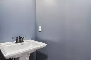 1013 Coldspring Cir, Durham, NC 27705 - Photo 22