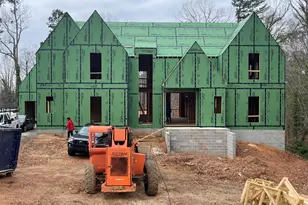 1132 Wimbleton Dr, Raleigh, NC 27609 - Photo 1