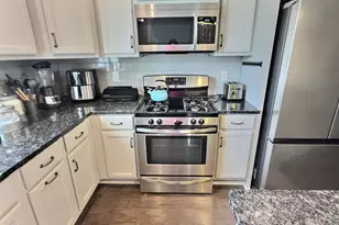 2319 Great Ridge Parkway Pkwy, Chapel Hill, NC 27516 - Photo 6