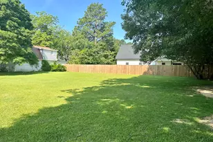 109 N Watauga Ave, Dunn, NC 28334 - Photo 18