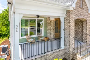 386 Monteith Dr, Chapel Hill, NC 27516 - Photo 2