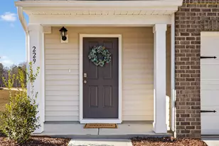 229 Palomino Wy, Clayton, NC 27520 - Photo 4