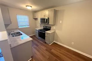 228 Kentucky Dr, Garner, NC 27529 - Photo 4