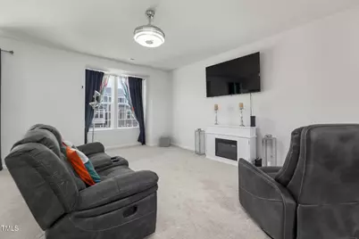 125 Boarstall Creek, Durham, NC 27707 - Photo 4