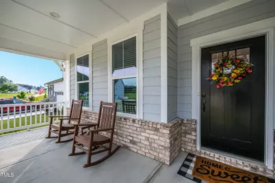 226 Castle Pond Way, Fuquay Varina, NC 27526 - Photo 2