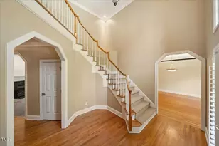 200 Greensview Dr, Cary, NC 27518 - Photo 4