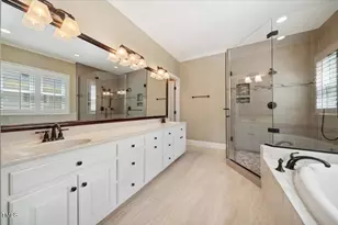 200 Greensview Dr, Cary, NC 27518 - Photo 26