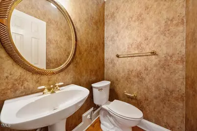 200 Greensview Drive, Cary, NC 27518 - Photo 28