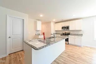 205 Hl Vly Dr, La Grange, NC 28551 - Photo 18