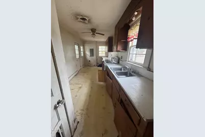 212 S Sixth Street, Smithfield, NC 27577 - Photo 8