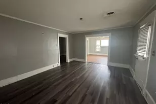 212 S 6th St, Smithfield, NC 27577 - Photo 16