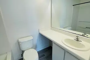 1230 University Ct, Raleigh, NC 27606 - Photo 8