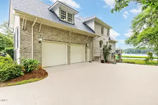 610 Walnut Creek Dr, Goldsboro, NC 27534 - Photo 8