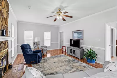 209 Bradley Drive, Benson, NC 27504 - Photo 4