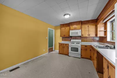 1085 Old US 421, Lillington, NC 27546 - Photo 36